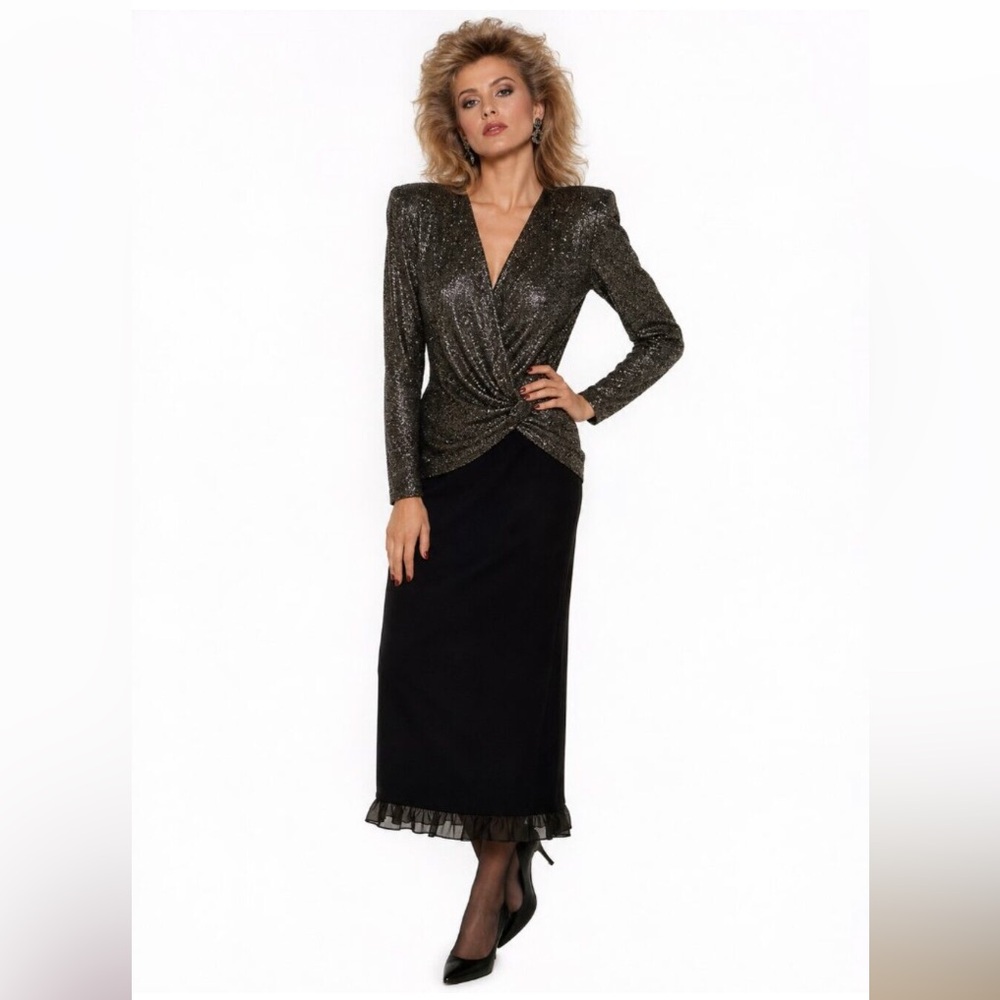 Vintage Cachet wrap front Black sparkly metallic long sleeve midi dress. Sz. M